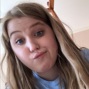 Meet your Posher, Maddie